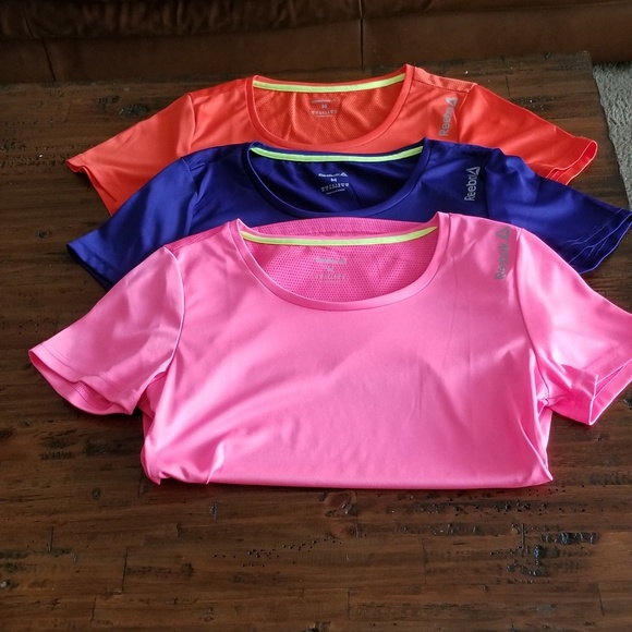 Reebok Tops - Womens reebock dri fit shirts. Bundle. Sz M
